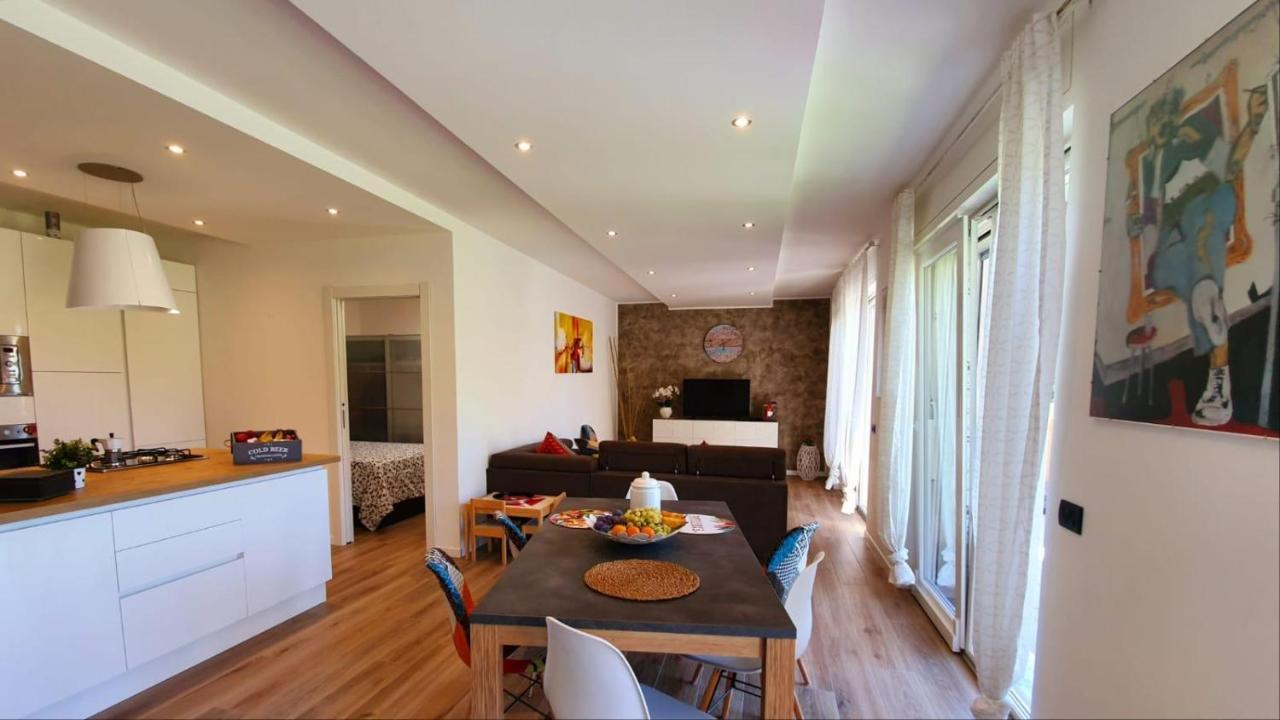 Luxury Villa Sleep 6 Close To Lake Of Como Traona Exterior photo